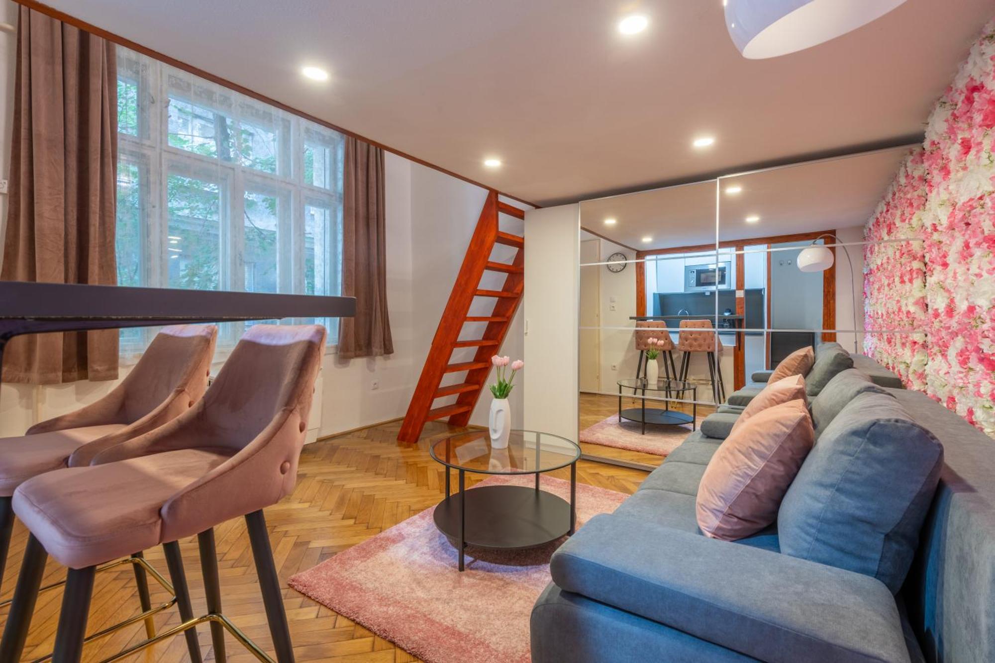 Rose Garden Apartment บูดาเปสต์ ภายนอก รูปภาพ