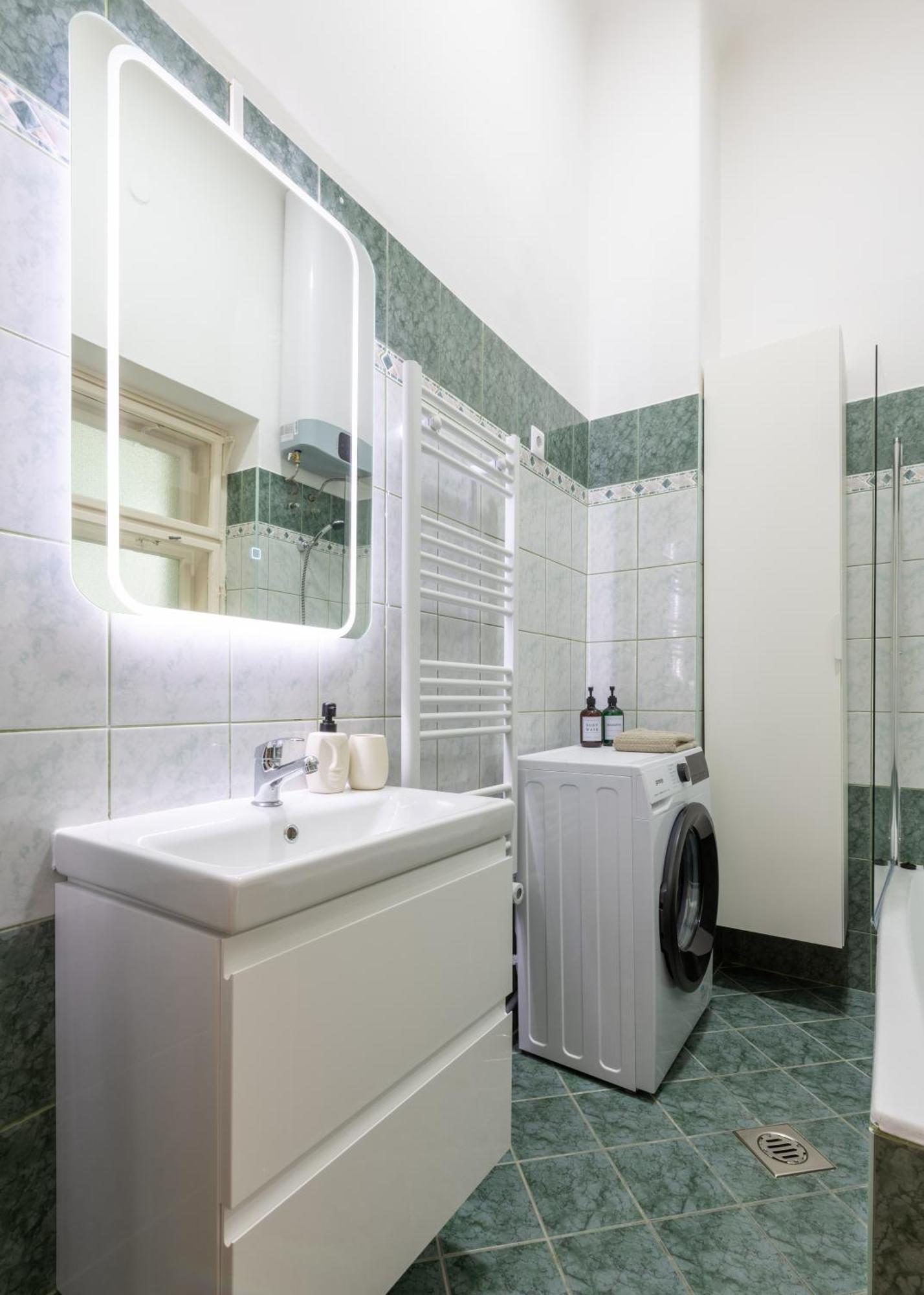 Rose Garden Apartment บูดาเปสต์ ภายนอก รูปภาพ